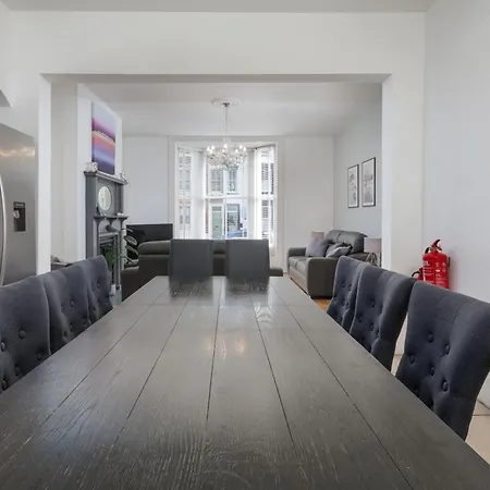 Hidden Treasure * ウィットビー