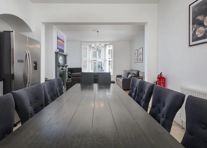 Hidden Treasure * ウィットビー